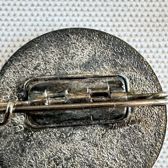 Vintage Pinzolo Italy Souvenir Brooch 1920s Silvertone Metal Enamel Snowflake - Picture 4 of 9